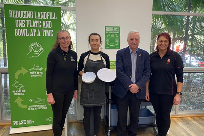 University of Wollongong food hall staff with sustainable plates