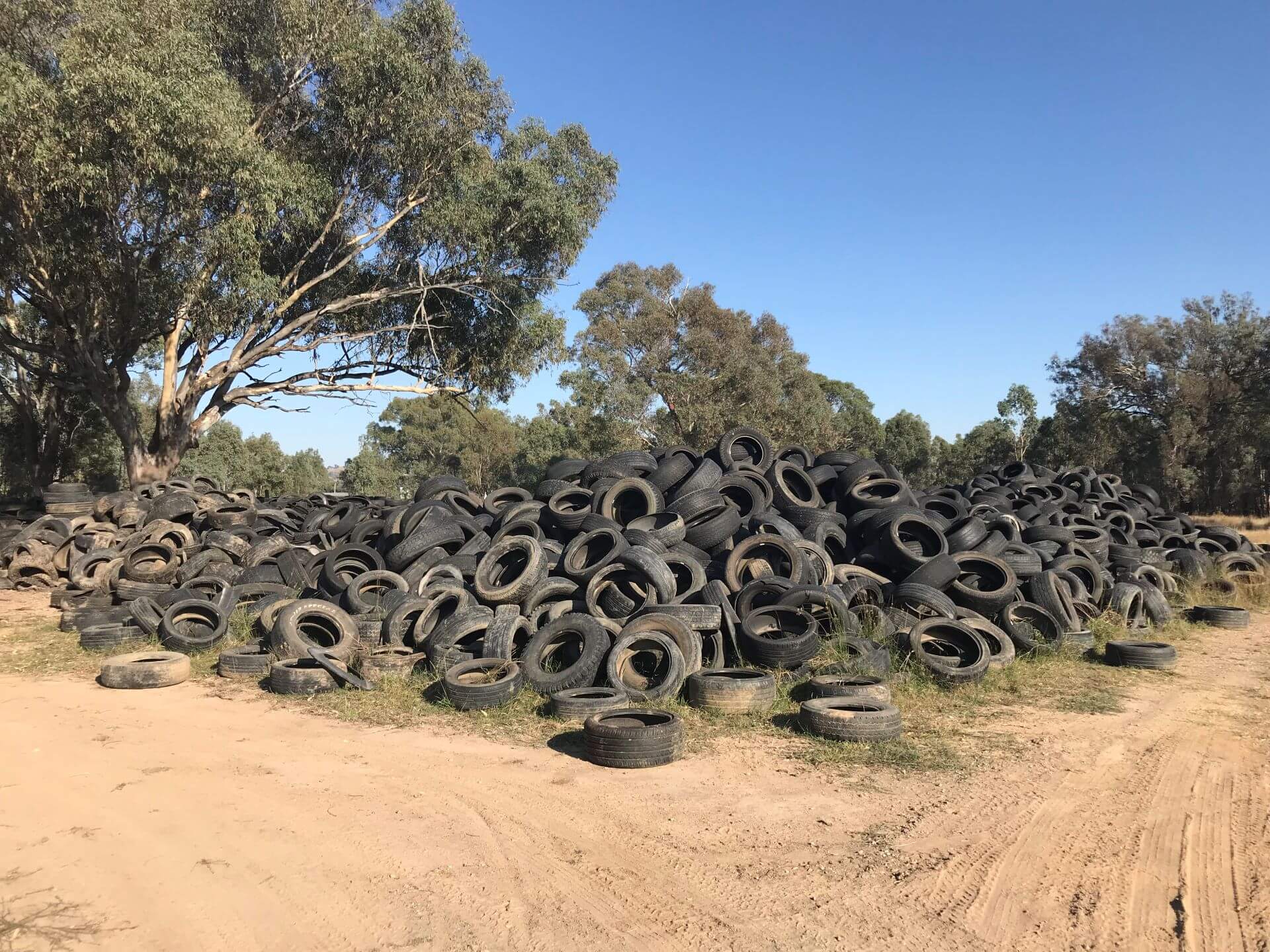 Tyre stockpile at Jindera property